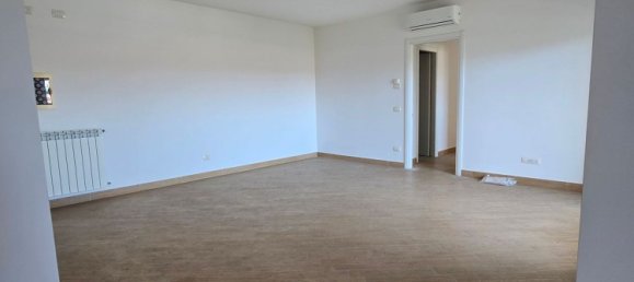 3 Schlafzimmer Wohnung in Rome, Italy, Nr. 155596 14