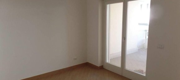 3 Schlafzimmer Wohnung in Rome, Italy, Nr. 155596 7