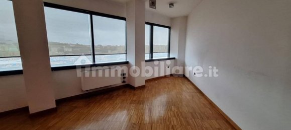 5-Zimmer Büro in Genoa, Italy, Nr. 105761 6