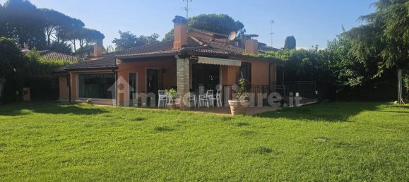 4 Schlafzimmer Villa in Rome, Italy, Nr. 322495 8