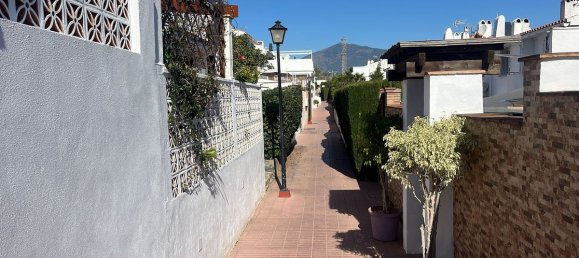 Moradia em banda T4 em Estepona, Spain N.º 56055 60