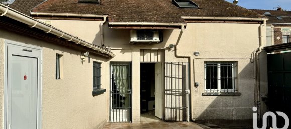 4 bedrooms Building in Creil, France No. 83064 4