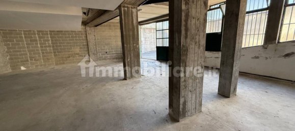 Lagerhaus in Asti, Italy 338m², Nr. 8480 18