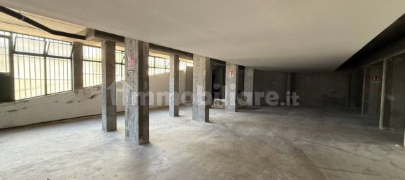 Lagerhaus in Asti, Italy 338m², Nr. 8480 6