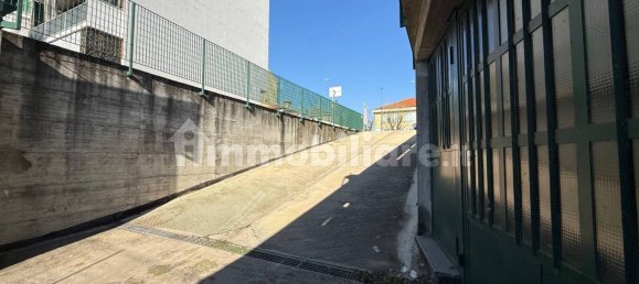 Lagerhaus in Asti, Italy 338m², Nr. 8480 15