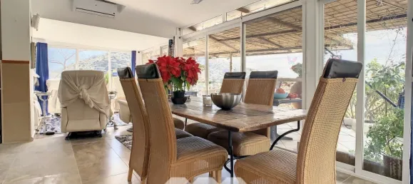 3 bedrooms House in Arenas, Spain No. 58079 24