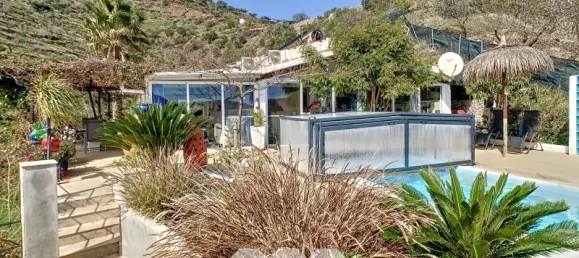 3 bedrooms House in Arenas, Spain No. 58079 2