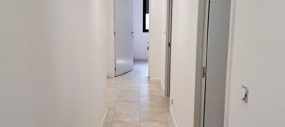 4 Schlafzimmer Haus in Sens, France, Nr. 354417 9