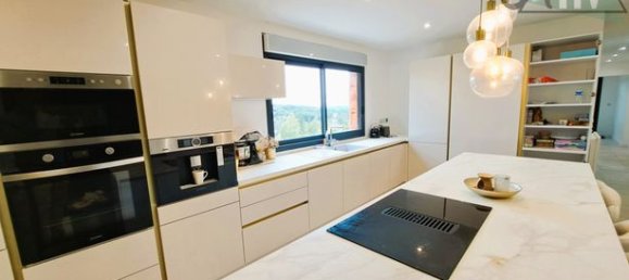 4 Schlafzimmer Haus in Sens, France, Nr. 354417 3