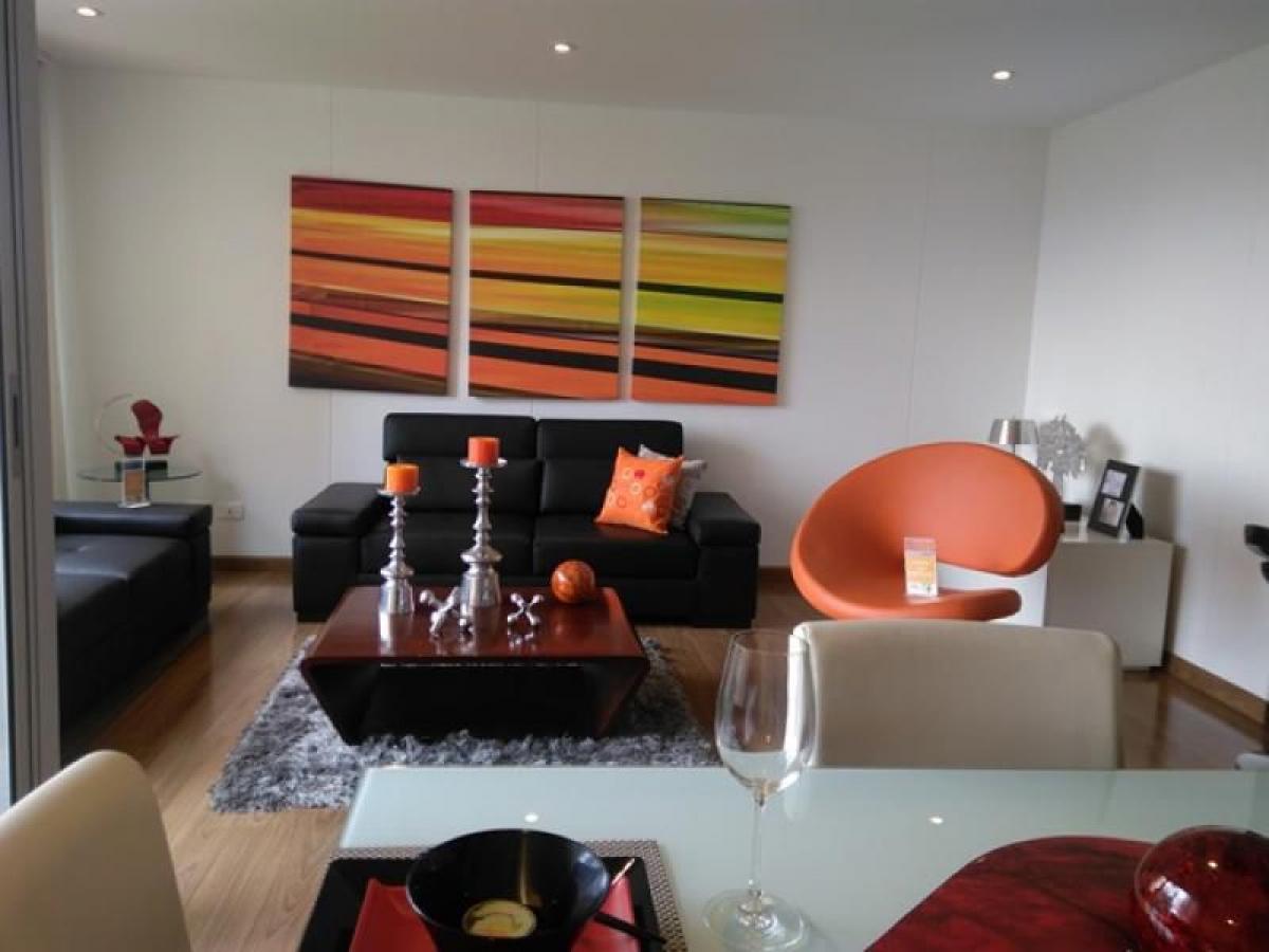 3 bedrooms House in Bogota, Colombia No. 12316