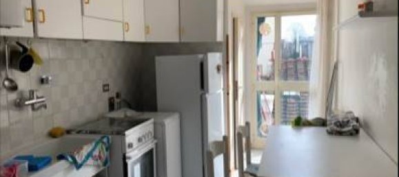 2 bedrooms Apartment in Florence, Italy No. 220025 2