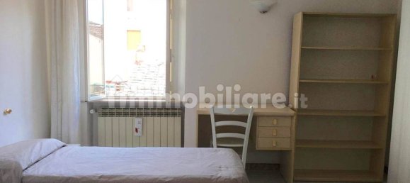 2 bedrooms Apartment in Florence, Italy No. 220025 4