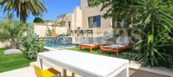 4 bedrooms Villa in Castello d'Empuries, Spain No. 187325 2