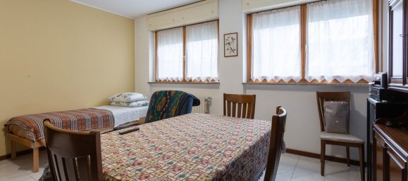 Apartamento de 3 divisões em Bollate, Italy N.º 238863 2