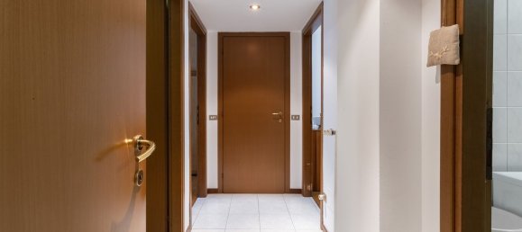 Apartamento de 3 divisões em Bollate, Italy N.º 238863 14