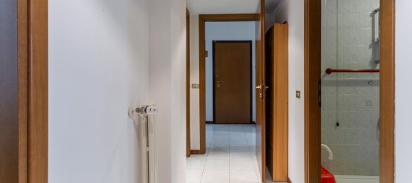 Apartamento de 3 divisões em Bollate, Italy N.º 238863 15