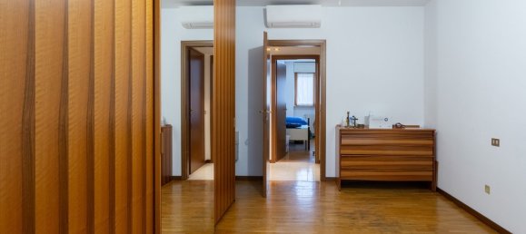 Apartamento de 3 divisões em Bollate, Italy N.º 238863 28