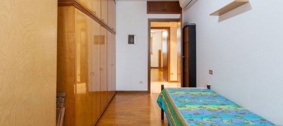 Apartamento de 3 divisões em Bollate, Italy N.º 238863 22