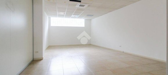 4-salle Propriété commerciale à Manerbio, Italy No. 109593 3