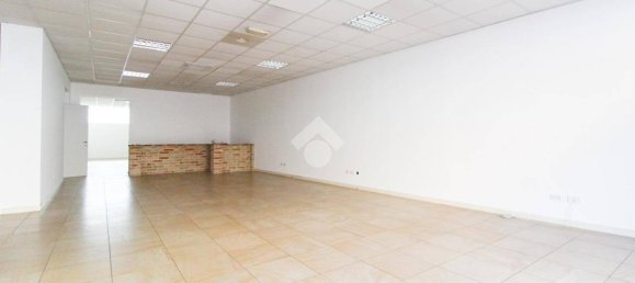 4-salle Propriété commerciale à Manerbio, Italy No. 109593 4