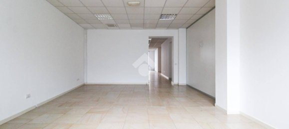 4-salle Propriété commerciale à Manerbio, Italy No. 109593 9