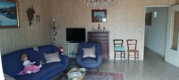 3-salle Appartement à Catania, Italy No. 178480 5