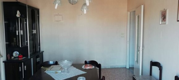 3-salle Appartement à Catania, Italy No. 178480 18