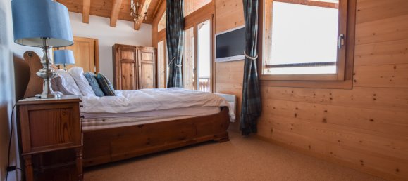 5 bedrooms House in Heremence, Switzerland No. 402 24