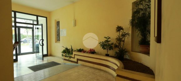 Apartamento de 4 habitaciónes en Pescara, Italy No. 7330 2