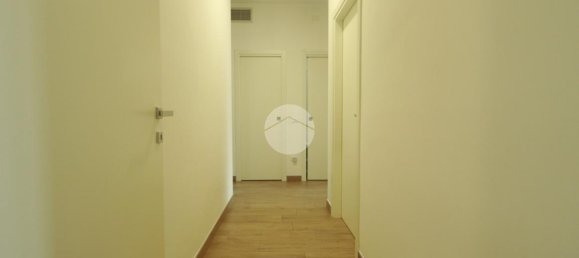 Apartamento de 4 habitaciónes en Pescara, Italy No. 7330 13