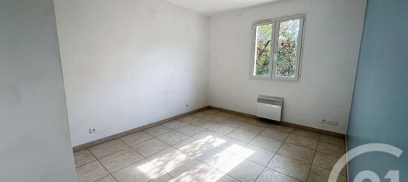 Casa de 3 dormitorios en Brouzet-les-Ales, France No. 319335 9