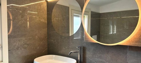 Apartamento T2 em Seveso, Italy N.º 369952 19