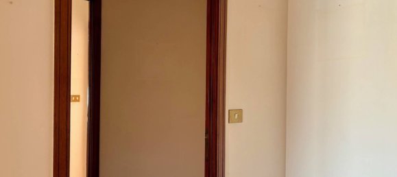 5 bedrooms Apartment in Montemarciano, Italy No. 378030 4