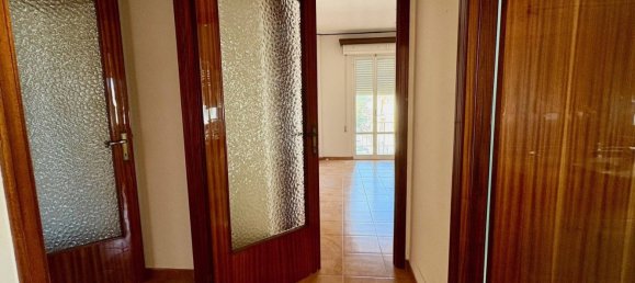 5 bedrooms Apartment in Montemarciano, Italy No. 378030 7