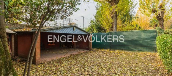 5 bedrooms Apartment in Bologna, Italy No. 63867 9