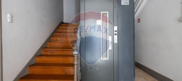 4 bedrooms Apartment in Lisbon, Portugal No. 73259 3