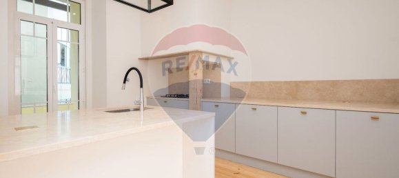 4 bedrooms Apartment in Lisbon, Portugal No. 73259 6