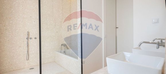 4 bedrooms Apartment in Lisbon, Portugal No. 73259 17