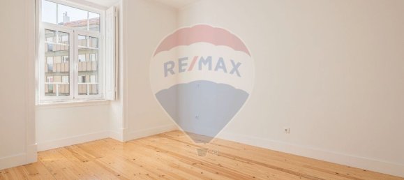 4 bedrooms Apartment in Lisbon, Portugal No. 73259 10