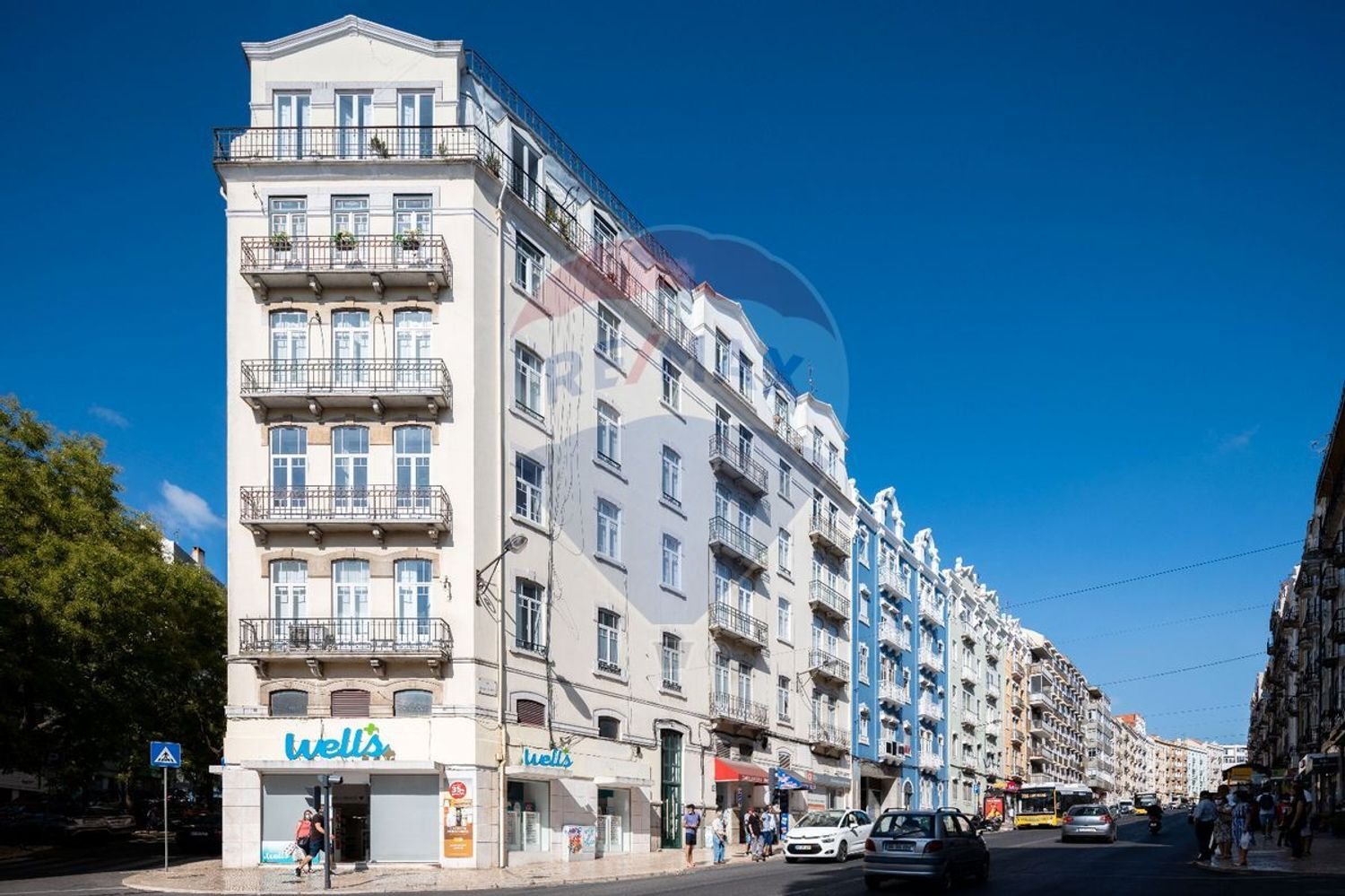 4 bedrooms Apartment in Lisbon, Portugal No. 73259