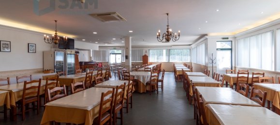 Propiedad comercial de 5 dormitorios en Alcobaca, Portugal No. 74762 8