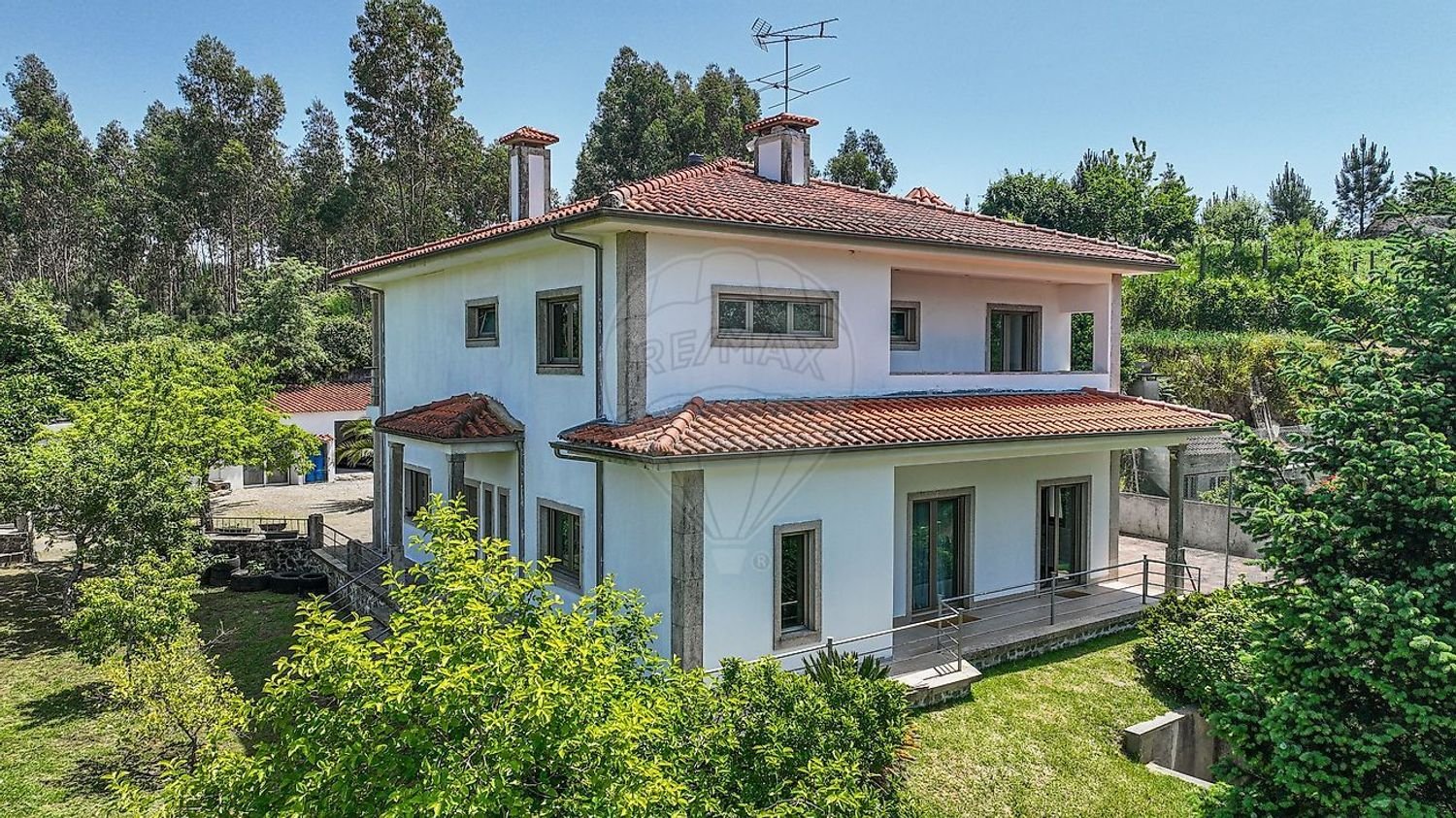 4 bedrooms House in Serzedelo, Portugal No. 177246