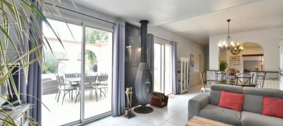6 Schlafzimmer Villa in Villeneuve-sur-Lot, France, Nr. 277856 9