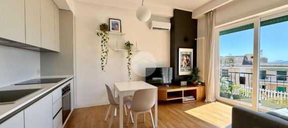 3غرفة شقة في Naples, Italy رقم 268083 9