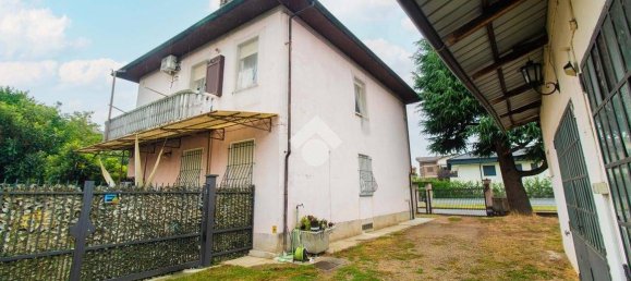 2 bedrooms Villa in Turin, Italy No. 330760 30