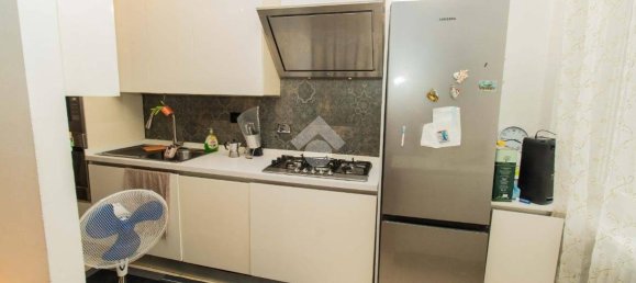 2 bedrooms Villa in Turin, Italy No. 330760 9