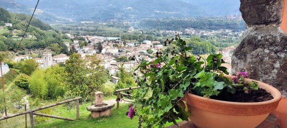 Casa de 8 divisões em Gallicano, Italy N.º 88416 30