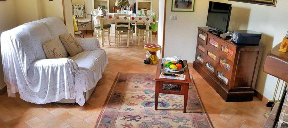 Casa de 8 divisões em Gallicano, Italy N.º 88416 11