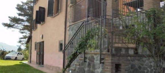 Casa de 8 divisões em Gallicano, Italy N.º 88416 44