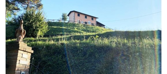 Casa de 8 divisões em Gallicano, Italy N.º 88416 45